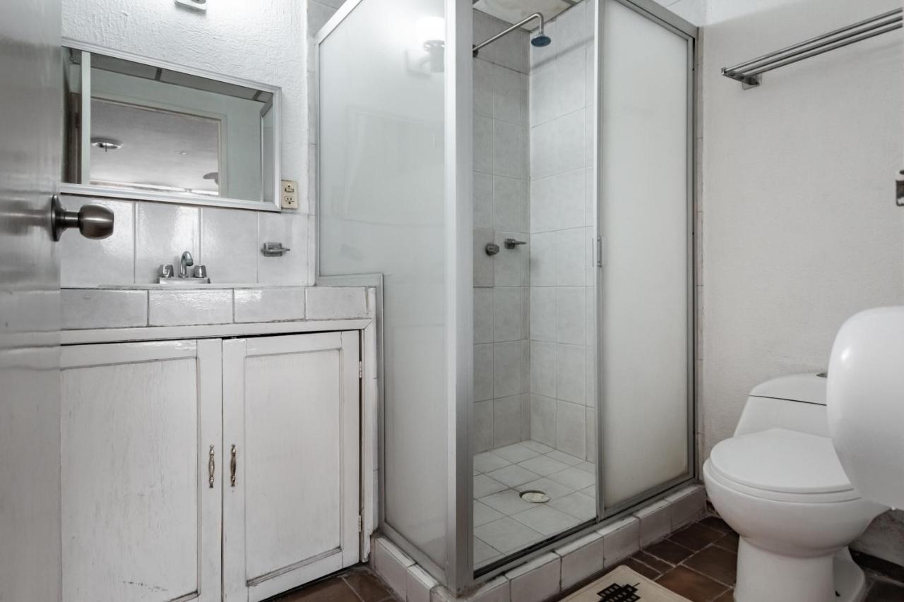 Hotel Halley Леон Экстерьер фото