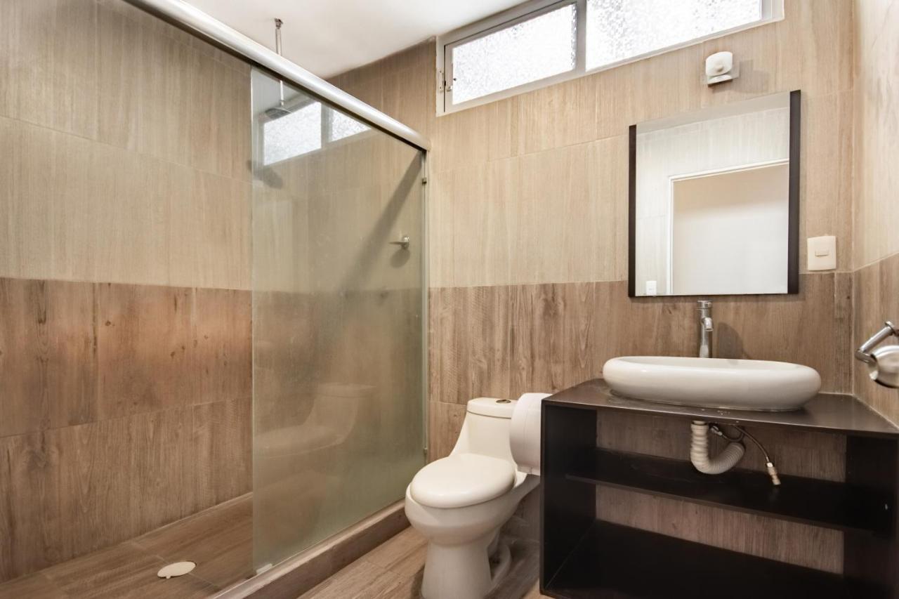 Hotel Halley Леон Экстерьер фото