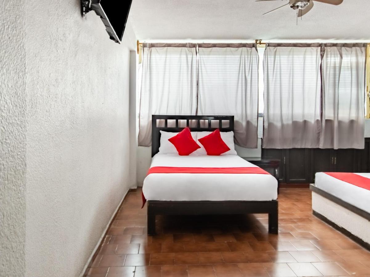 Hotel Halley Леон Экстерьер фото