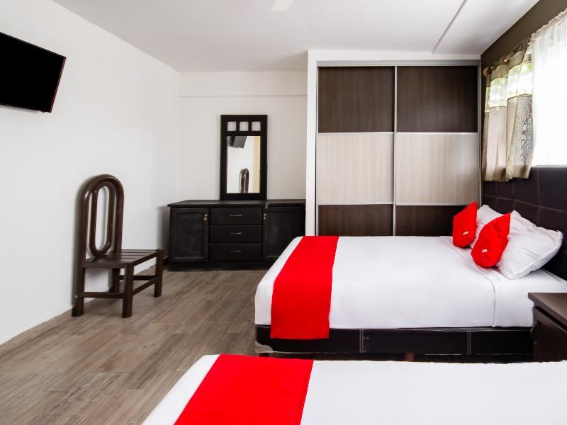 Hotel Halley Леон Экстерьер фото