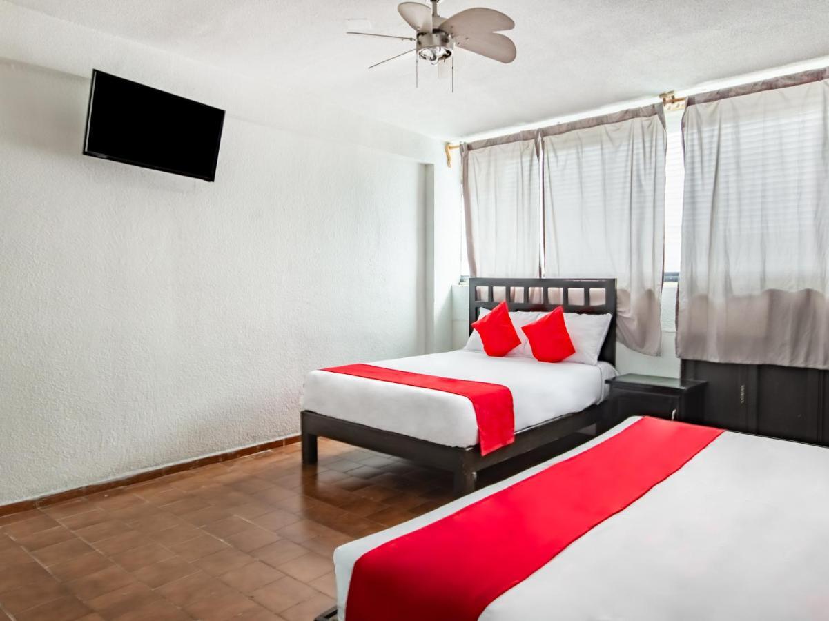 Hotel Halley Леон Экстерьер фото